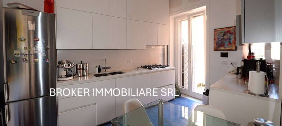 2 bedrooms Apartment in Rome, Italy No. 370460 5