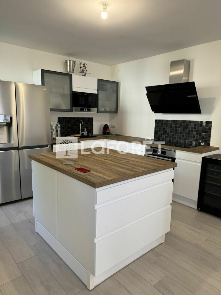 3 Schlafzimmer Doppelhaus in Lamorlaye, France, Nr. 237860