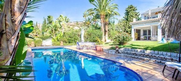 Дом с 6 спальнями в Марбелья, Испания № 55703 2