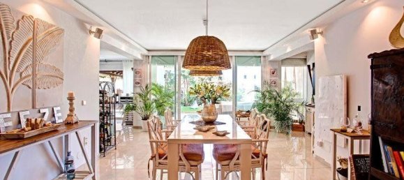 Дом с 6 спальнями в Марбелья, Испания № 55703 39