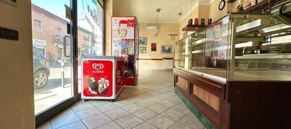 209m² Commercial property in Pozzolo Formigaro, Italy No. 62475 2