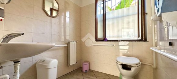 209m² Commercial property in Pozzolo Formigaro, Italy No. 62475 10