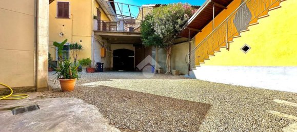 209m² Commercial property in Pozzolo Formigaro, Italy No. 62475 29