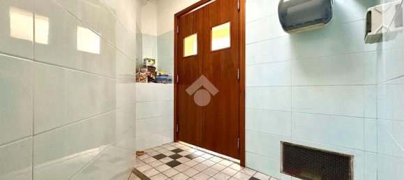 209m² Commercial property in Pozzolo Formigaro, Italy No. 62475 17