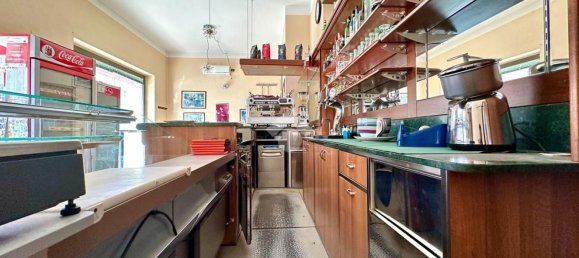 209m² Commercial property in Pozzolo Formigaro, Italy No. 62475 4