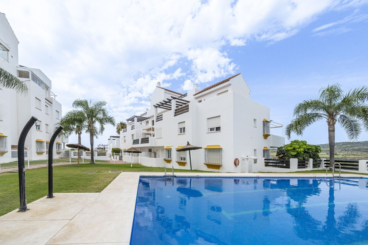 2 bedrooms Apartment in Estepona, Spain No. 138026