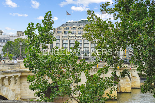 Дуплекс с 1 спальней в Париж, Франция № 183793