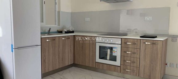 Penthouse T2 em Saint Paul's Bay, Malta N.º 7251 3