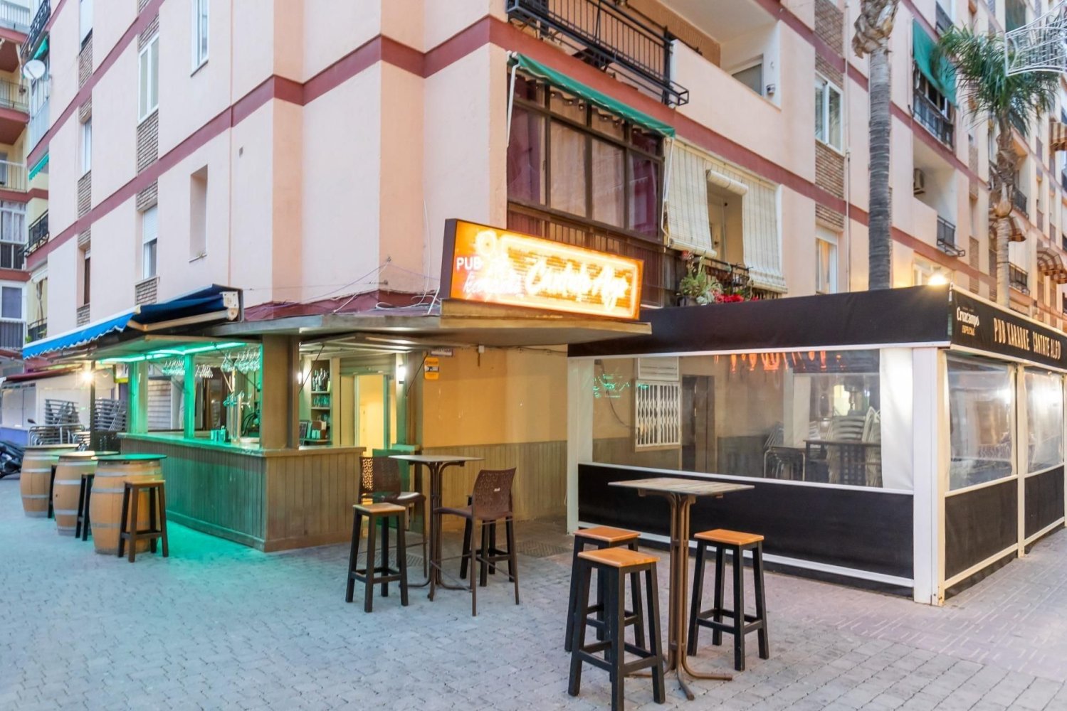 Коммерческая недвижимость 82м² в Альмуньекар, Испания № 161629