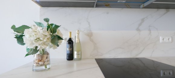 Apartamento de 3 dormitorios en Marbella, Spain No. 37677 11