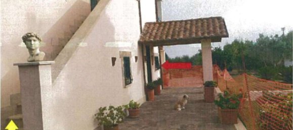 4-salle Appartement à Genzano di Roma, Italy No. 195761 6