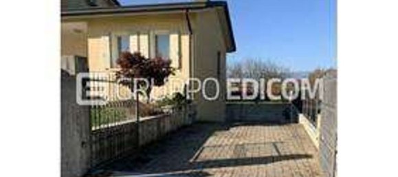 8 rooms House in Moriago della Battaglia, Italy No. 261300 9