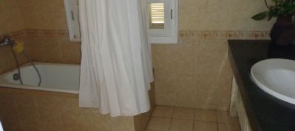 4 bedrooms Apartment in Tay Ho, Vietnam No. 6075 5