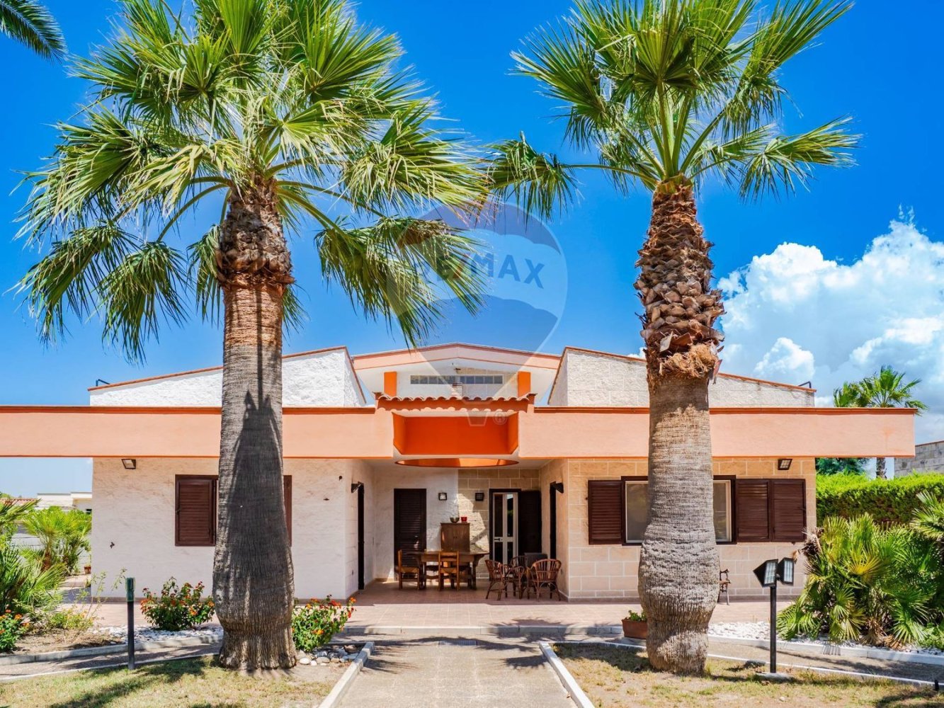 Villa de 6 habitaciónes en Manfredonia, Italy No. 146660