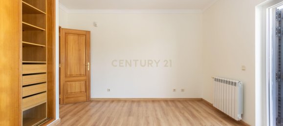 4 Schlafzimmer Villa in Setubal, Portugal, Nr. 118964 35