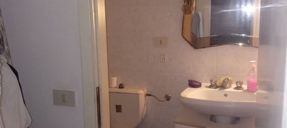 Estudio en Livorno, Italy No. 48301 10