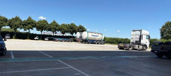 3000m² Warehouse in Faenza, Italy No. 372062 16