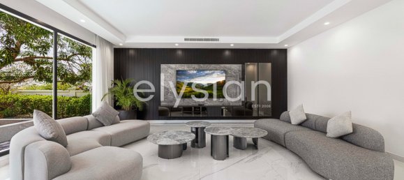 7 bedrooms Villa in Palm Jumeirah, UAE No. 94227 4