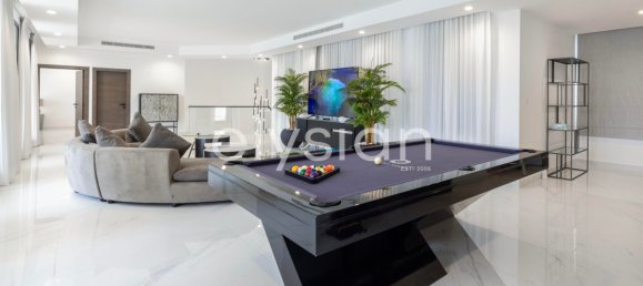7 bedrooms Villa in Palm Jumeirah, UAE No. 94227 5