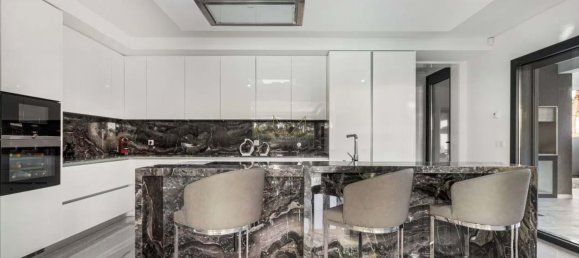 4 bedrooms Villa in Corroios, Portugal No. 143268 17