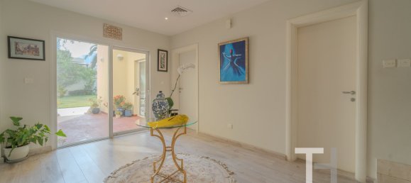 Villa de 4 dormitorios en Meadows, UAE No. 28478 5