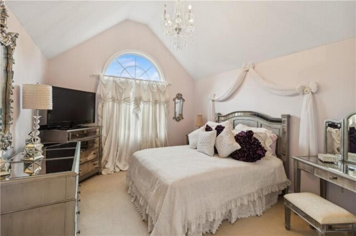 5 bedrooms House in Urbandale, USA No. 399251