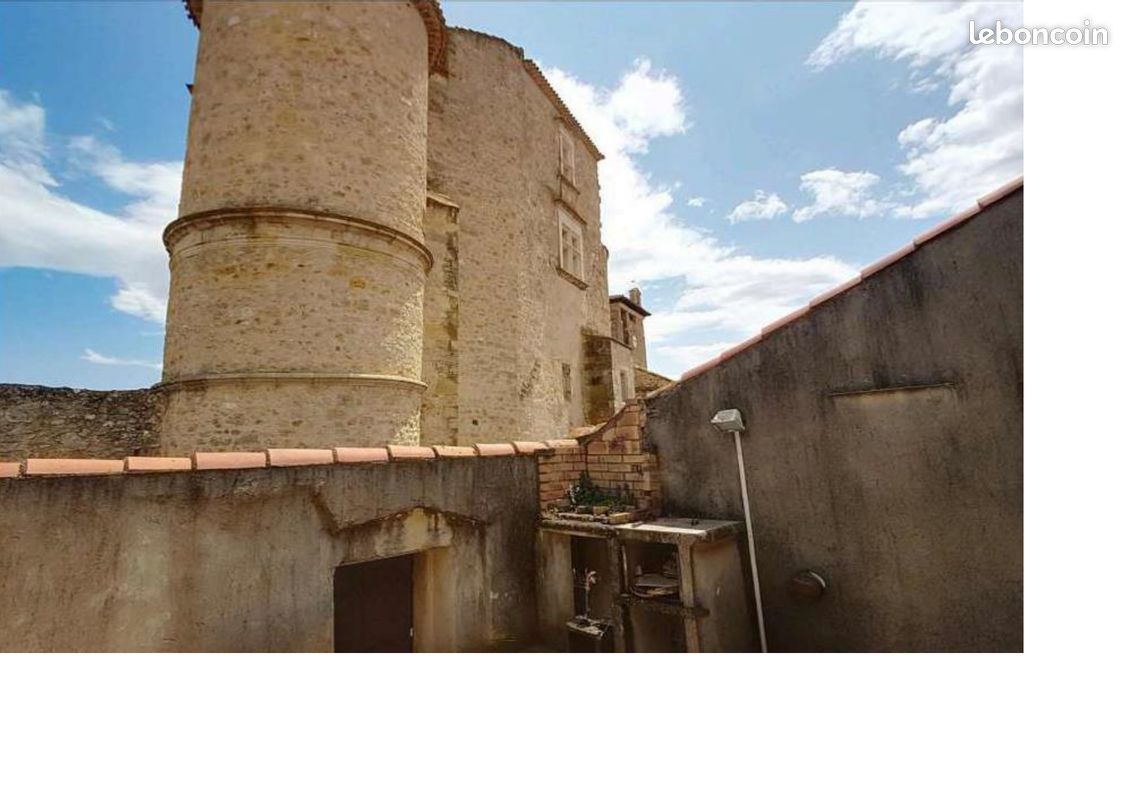 4 bedrooms House in Occitanie, France No. 339378