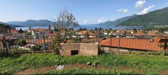 9-salle Villa à Maccagno con Pino e Veddasca, Italy No. 11824 4