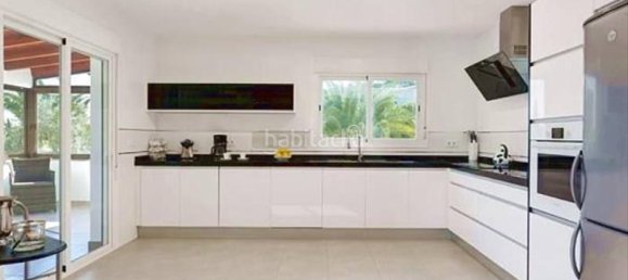 Casa de 5 dormitorios en Calpe, Spain No. 97814 6