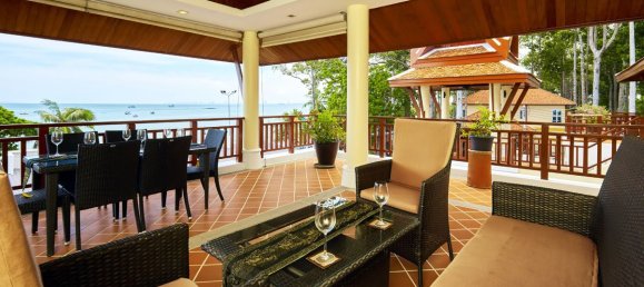 5 bedrooms Cafe / restaurant in Pattaya, Thailand No. 733 12