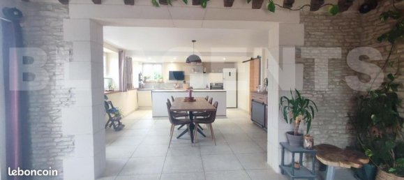 3 bedrooms House in Orne, France No. 363683 2