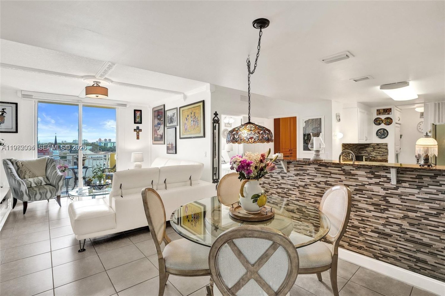 2 Schlafzimmer Gewerbliche Immobilien in Miami, USA, Nr. 615780
