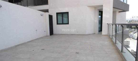 2 chambres Appartement à Saint Julian's, Malta No. 4337 9