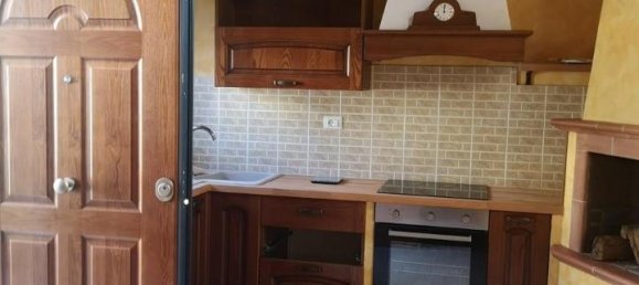 5 rooms Villa in Carrara, Italy No. 65028 12