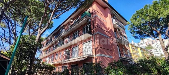 3 chambres Appartement à Genoa, Italy No. 206104 7