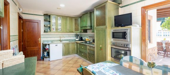 5 bedrooms House in La Zubia, Spain No. 143807 12