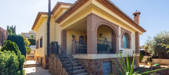 5 bedrooms House in La Zubia, Spain No. 143807 2