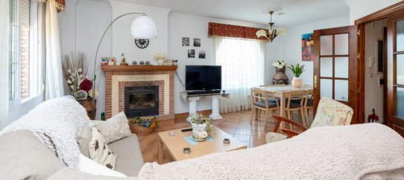 5 bedrooms House in La Zubia, Spain No. 143807 7