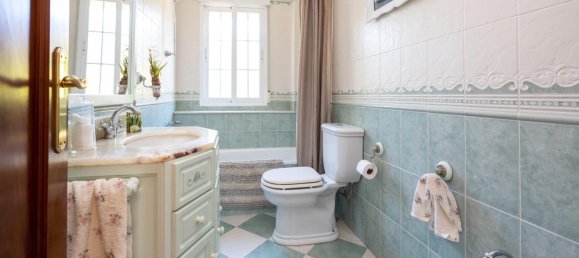 5 bedrooms House in La Zubia, Spain No. 143807 27