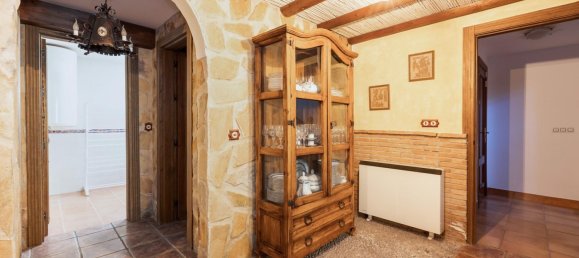 5 bedrooms House in La Zubia, Spain No. 143807 43