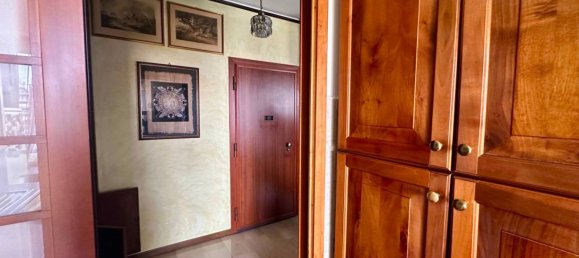 2 bedrooms Apartment in Milan, Italy No. 245045 10