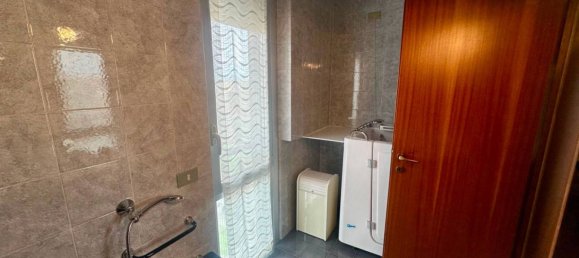 2 bedrooms Apartment in Milan, Italy No. 245045 3