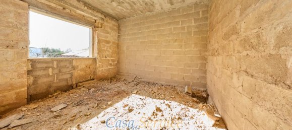 4 rooms House in Racale, Italy No. 238244 4