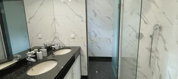 3 bedrooms Villa in Almada, Portugal No. 118606 15