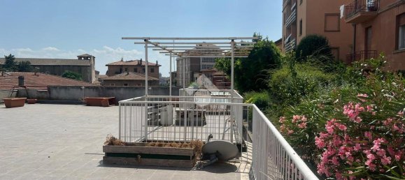 6 rooms Apartment in Perugia, Italy No. 82822 41