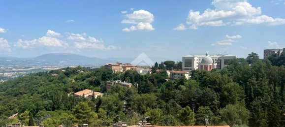 6 rooms Apartment in Perugia, Italy No. 82822 34