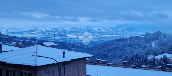 6 rooms Apartment in Perugia, Italy No. 82822 12