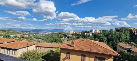 6 rooms Apartment in Perugia, Italy No. 82822 17