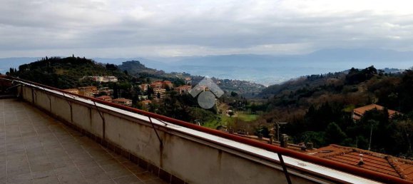 6 rooms Apartment in Perugia, Italy No. 82822 14