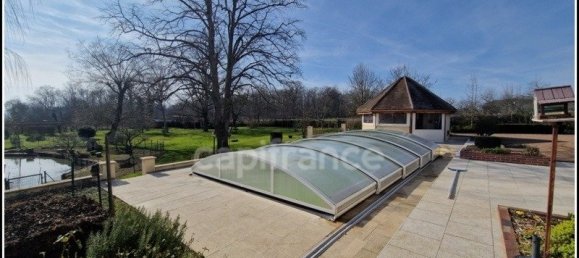 5 bedrooms House in Pourrain, France No. 200477 10